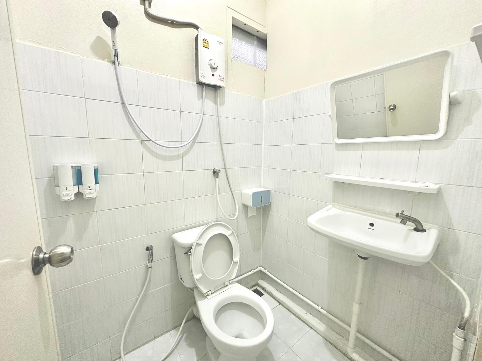 Pd Hostel Μπανγκόκ Εξωτερικό φωτογραφία
